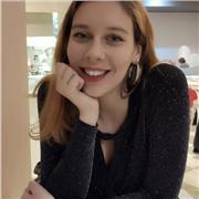 Laureanda In Filologia moderna offre ripetizioni di latino e materie umanistiche